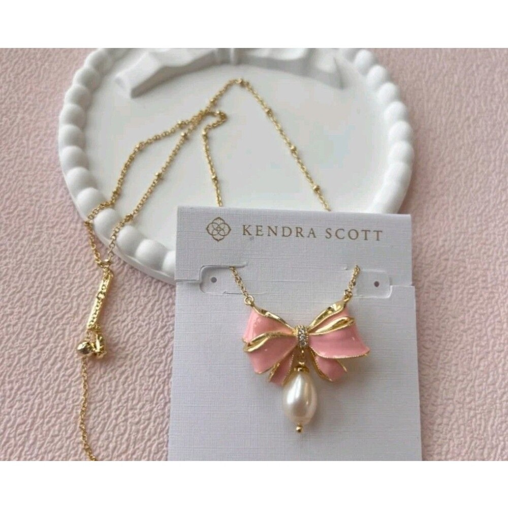 Kendra Scott x LoveShackFancy Pearl  Pink Bow Gold Necklace  with dustbag